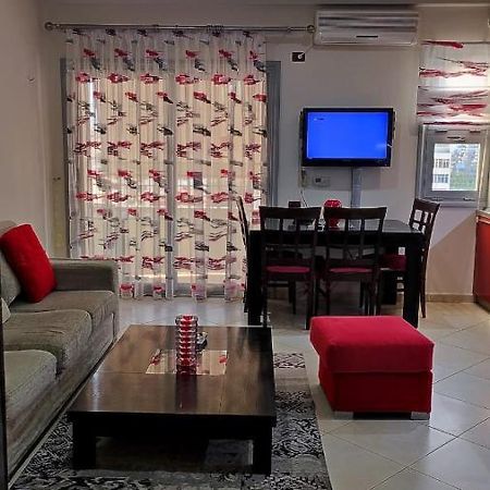 فلورا Lolu Apartment Plus Privat Parking المظهر الخارجي الصورة